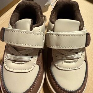 Cream and Brown Sneakers for Everyday Comfort